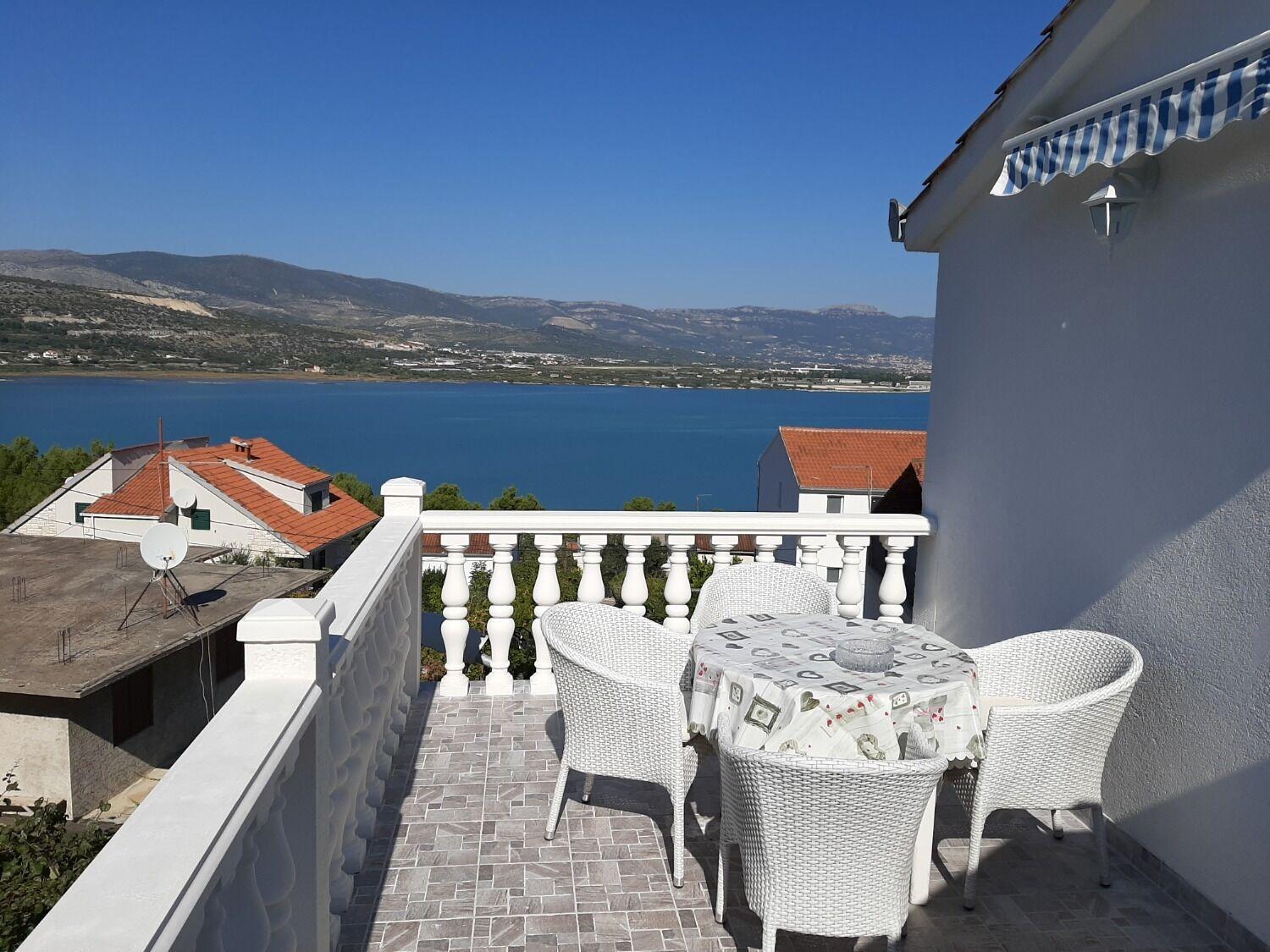 Apartments Ivica - 150M From Sea Trogir Exterior photo